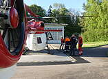 Heckansicht des Rettungshubschraubers Christoph 45